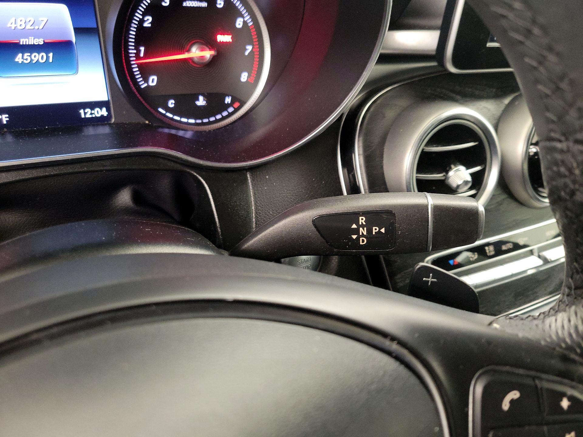 Thumbnail: 2018 Mercedes-Benz GLC - 18