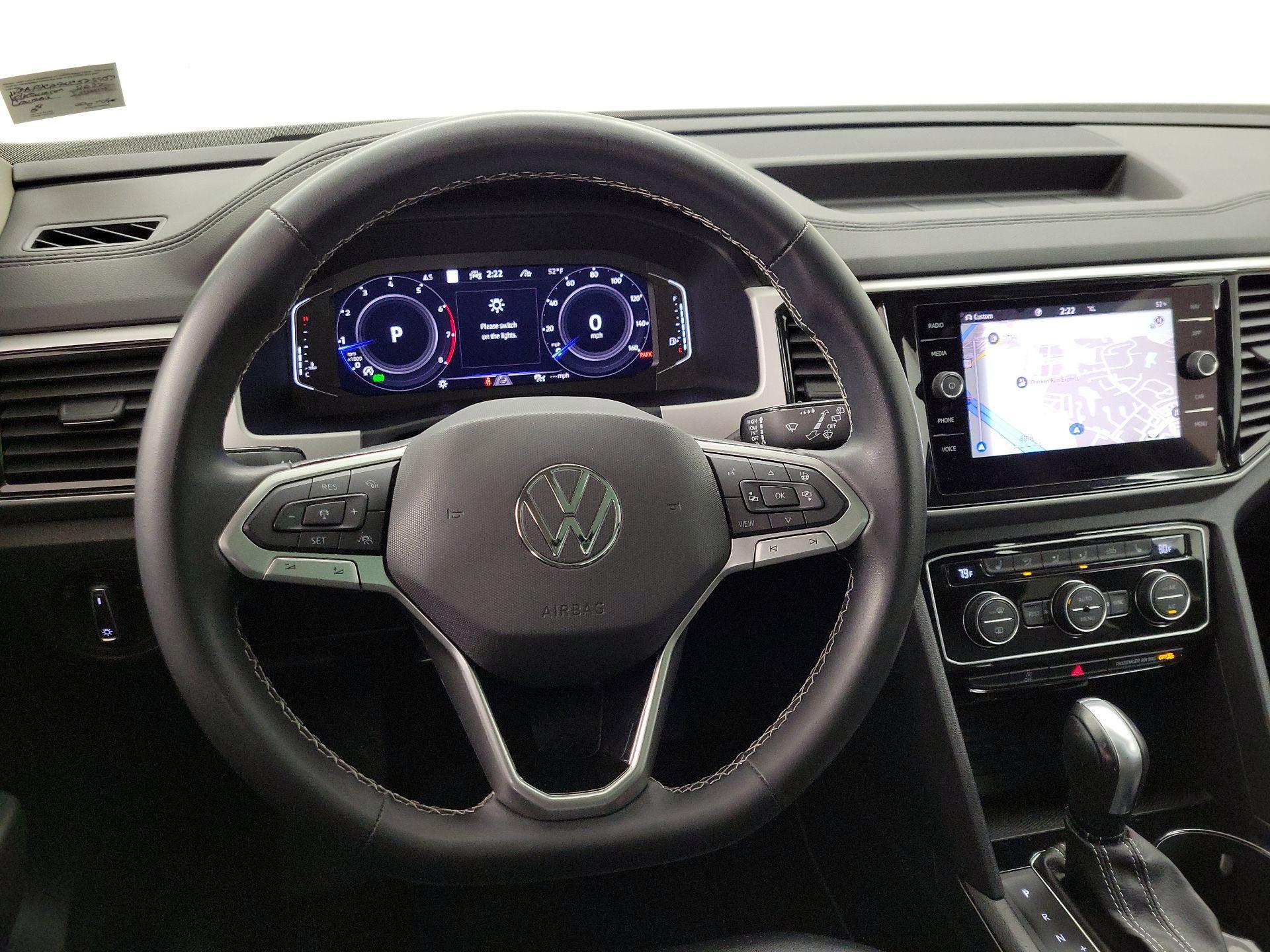 Thumbnail: 2022 Volkswagen Atlas - 10