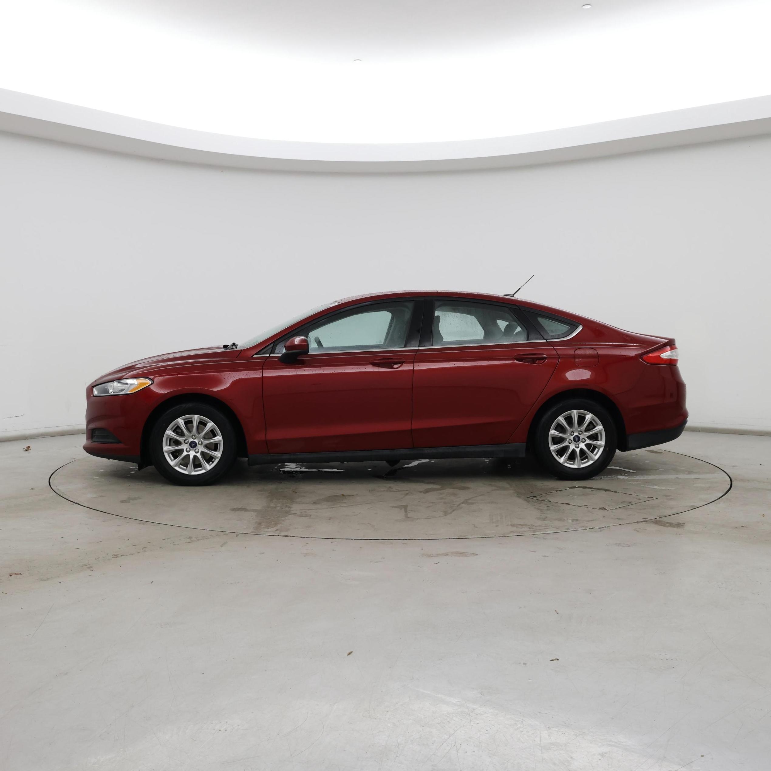 Thumbnail: 2016 Ford Fusion - 3