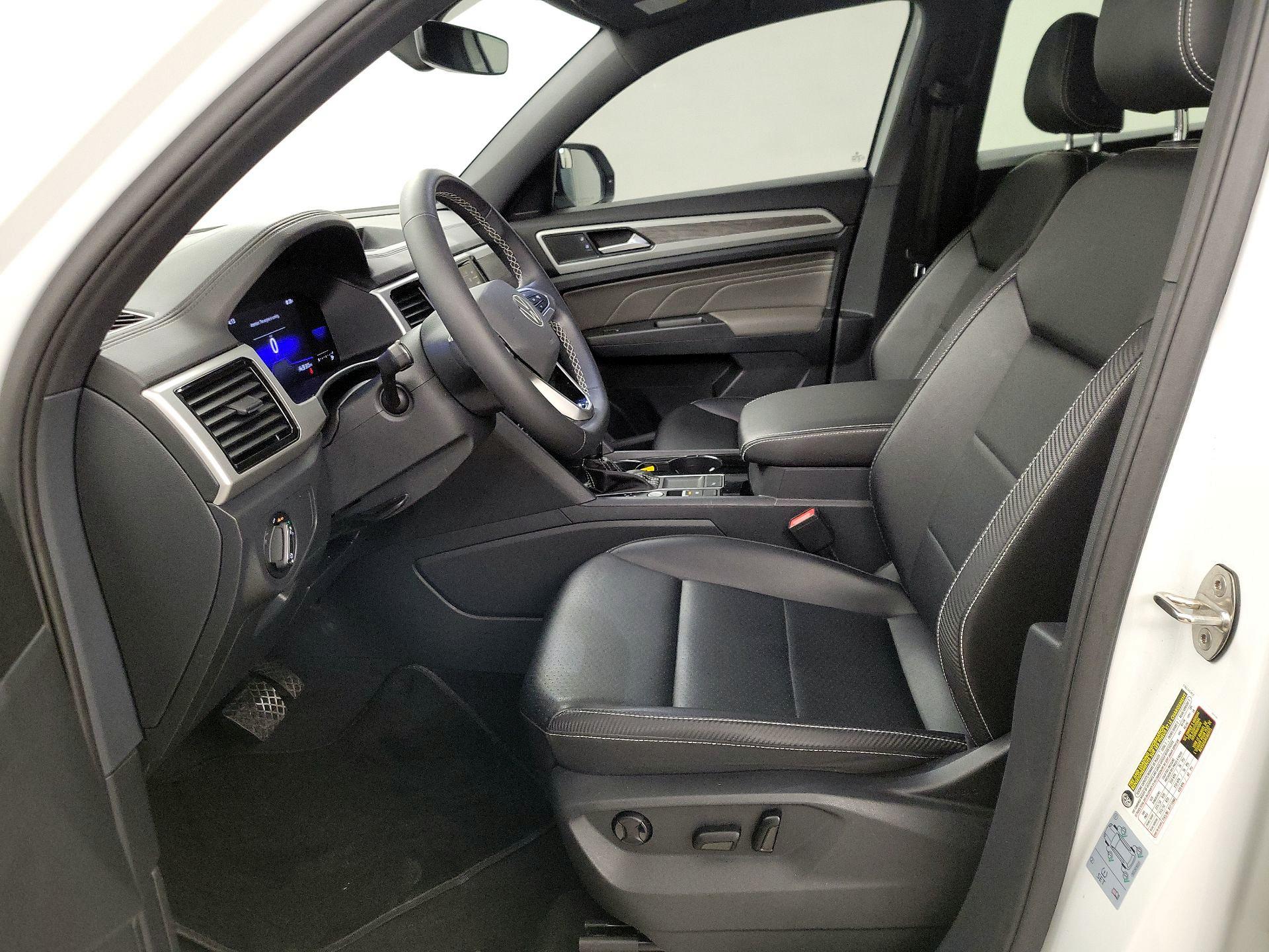 Thumbnail: 2022 Volkswagen Atlas - 11