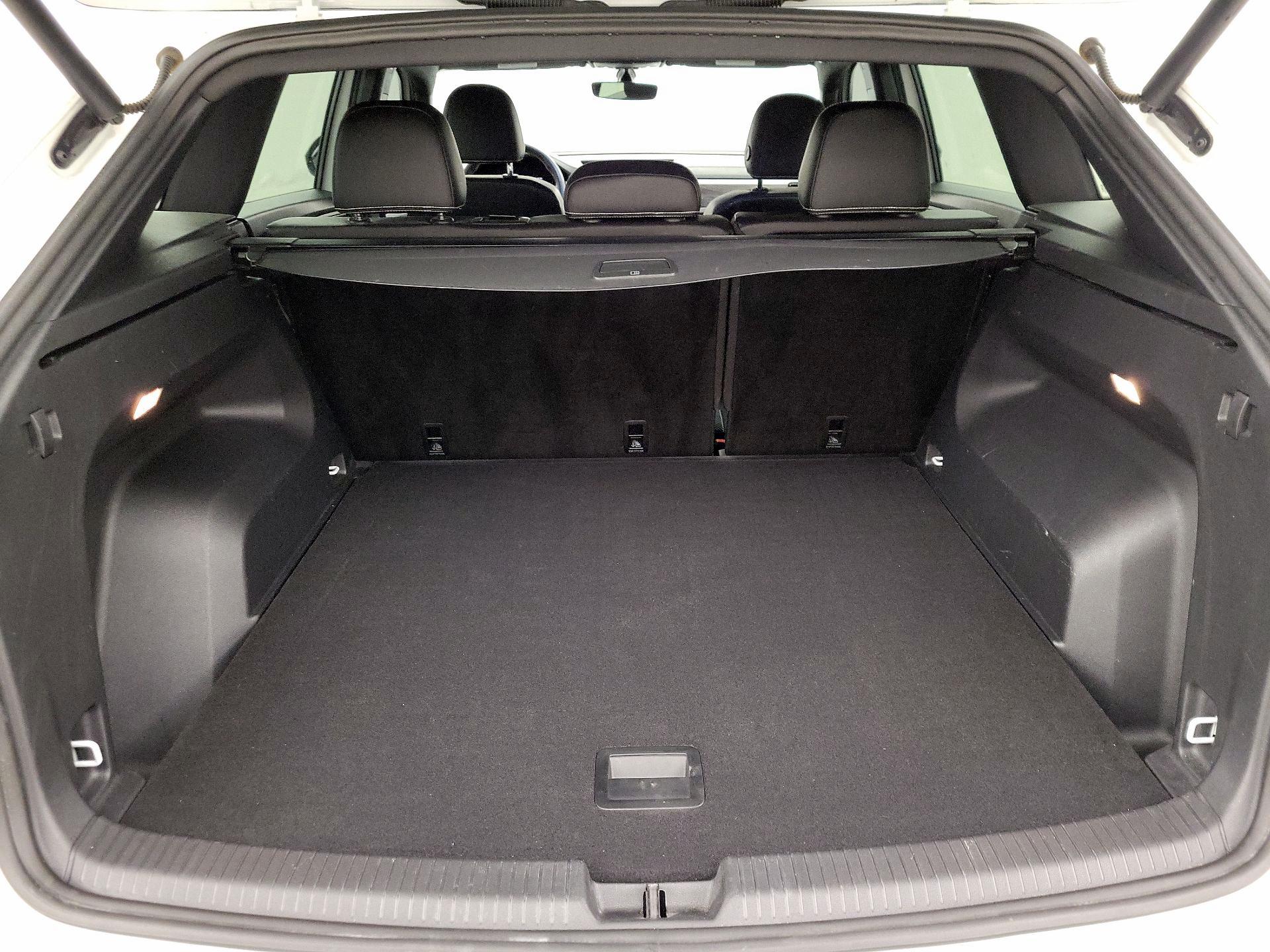 Thumbnail: 2022 Volkswagen Atlas - 20