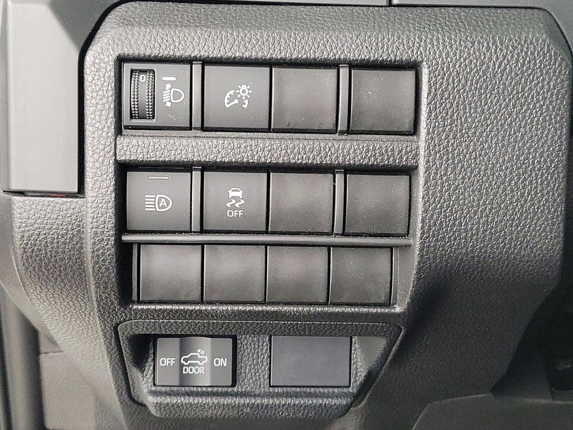 Thumbnail: 2025 Toyota Tacoma - 13