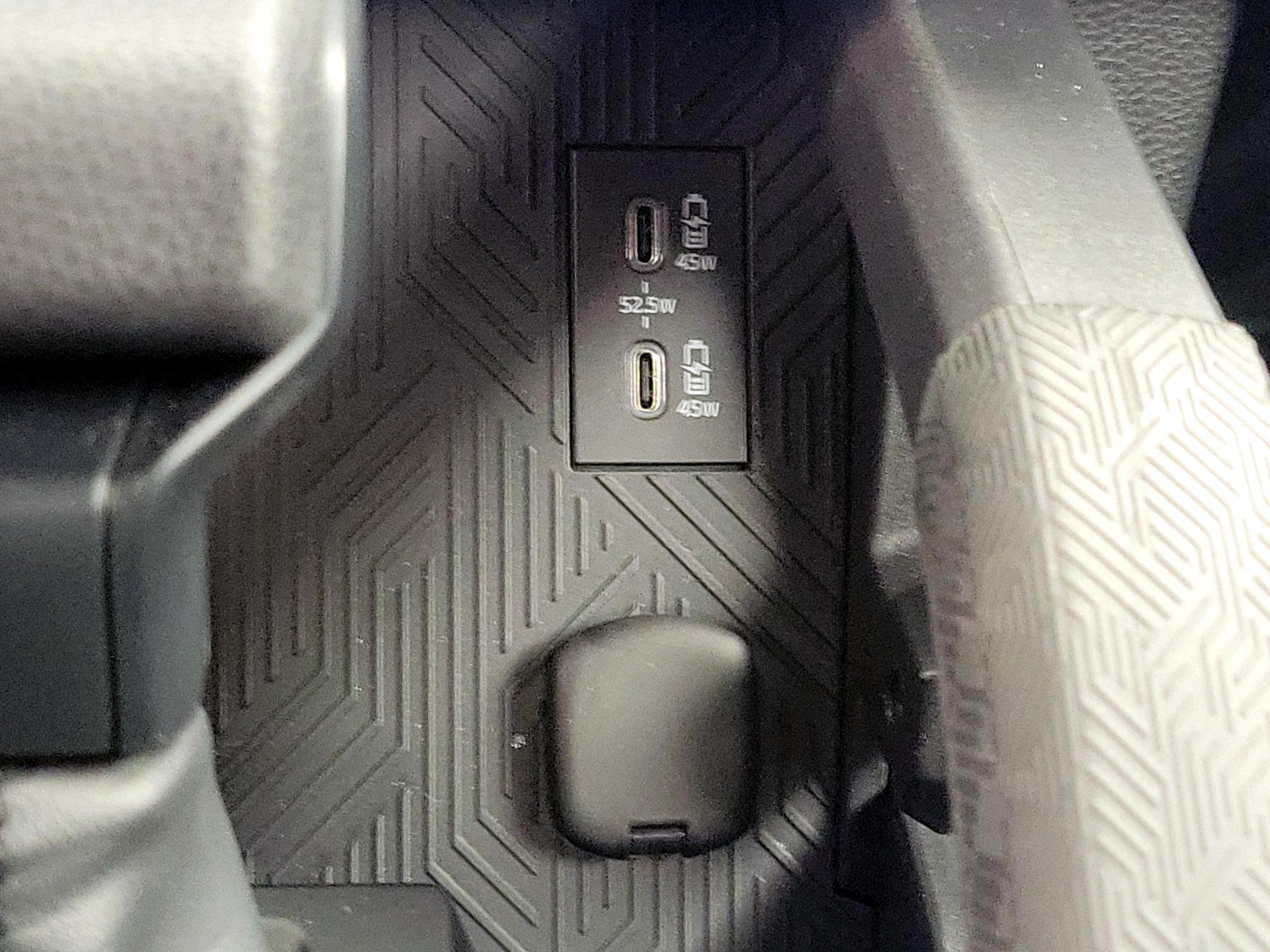 Thumbnail: 2025 Toyota Tacoma - 18