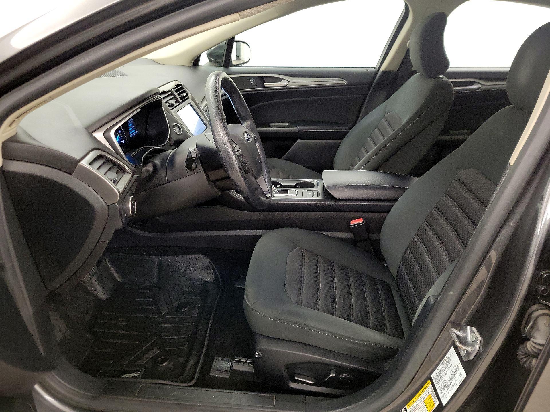 Thumbnail: 2019 Ford Fusion - 11