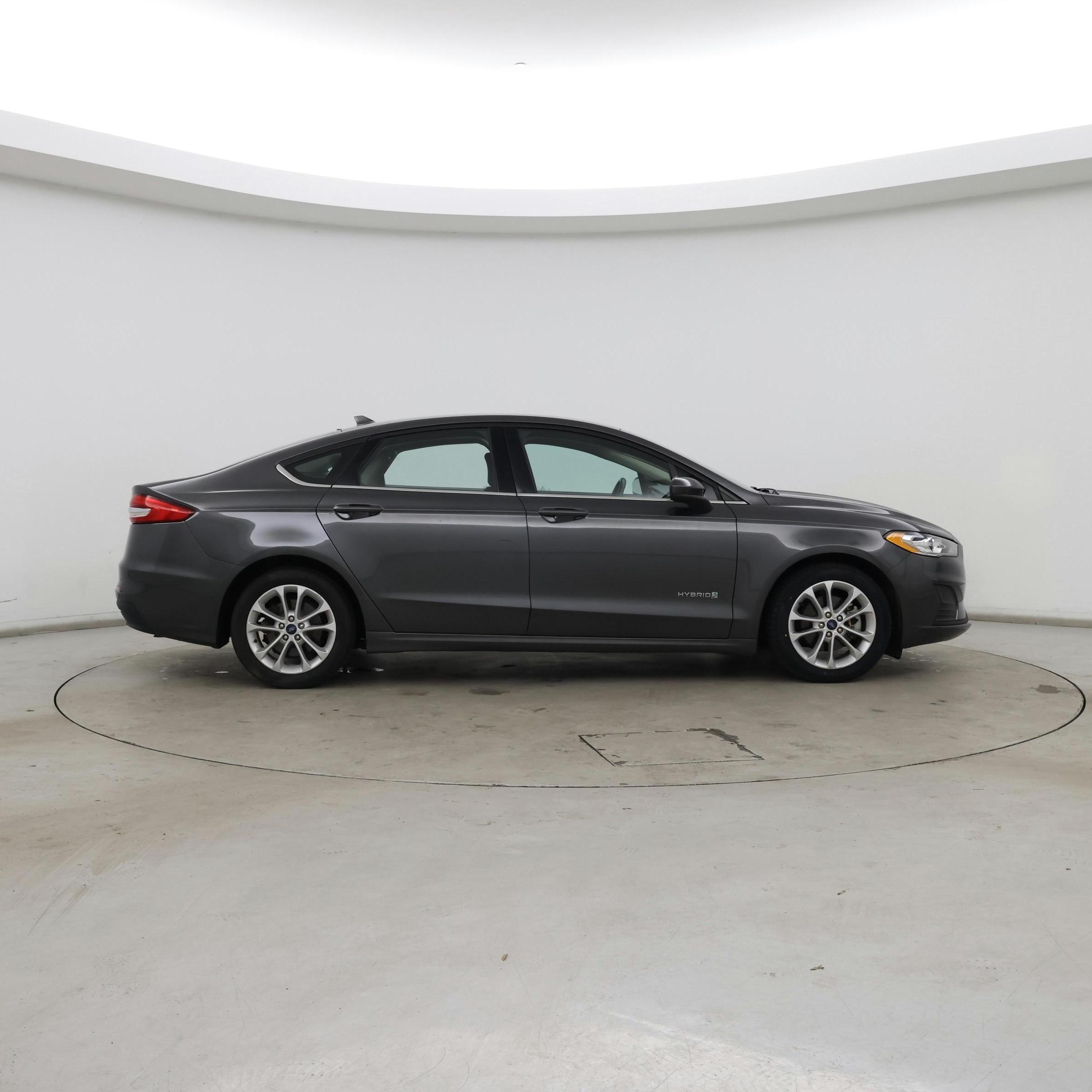 Thumbnail: 2019 Ford Fusion - 7