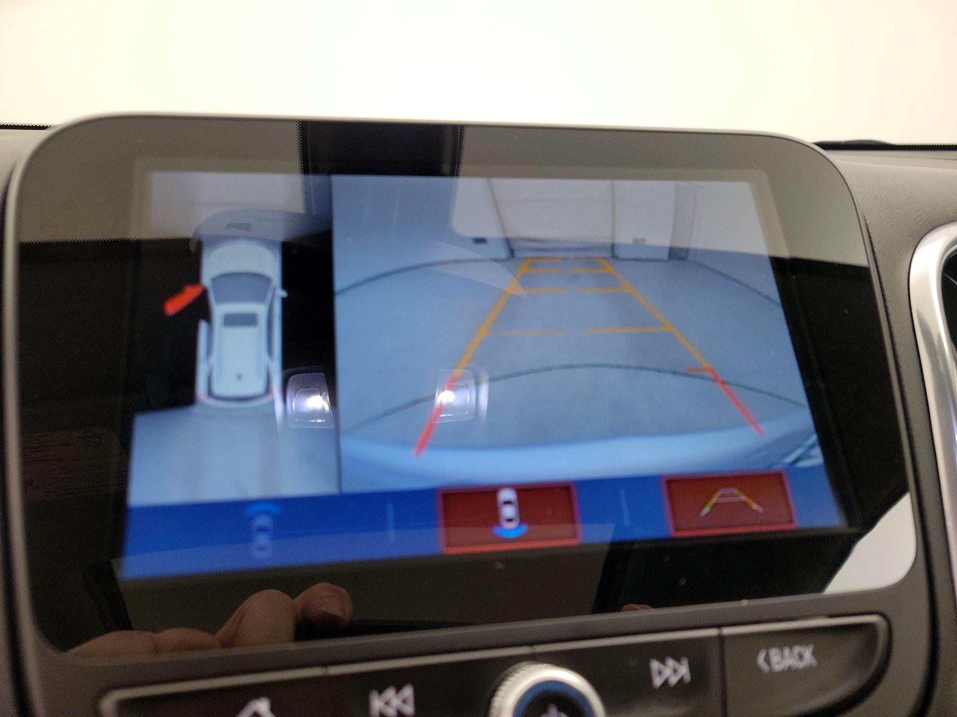 Thumbnail: 2018 Chevrolet Equinox - 14