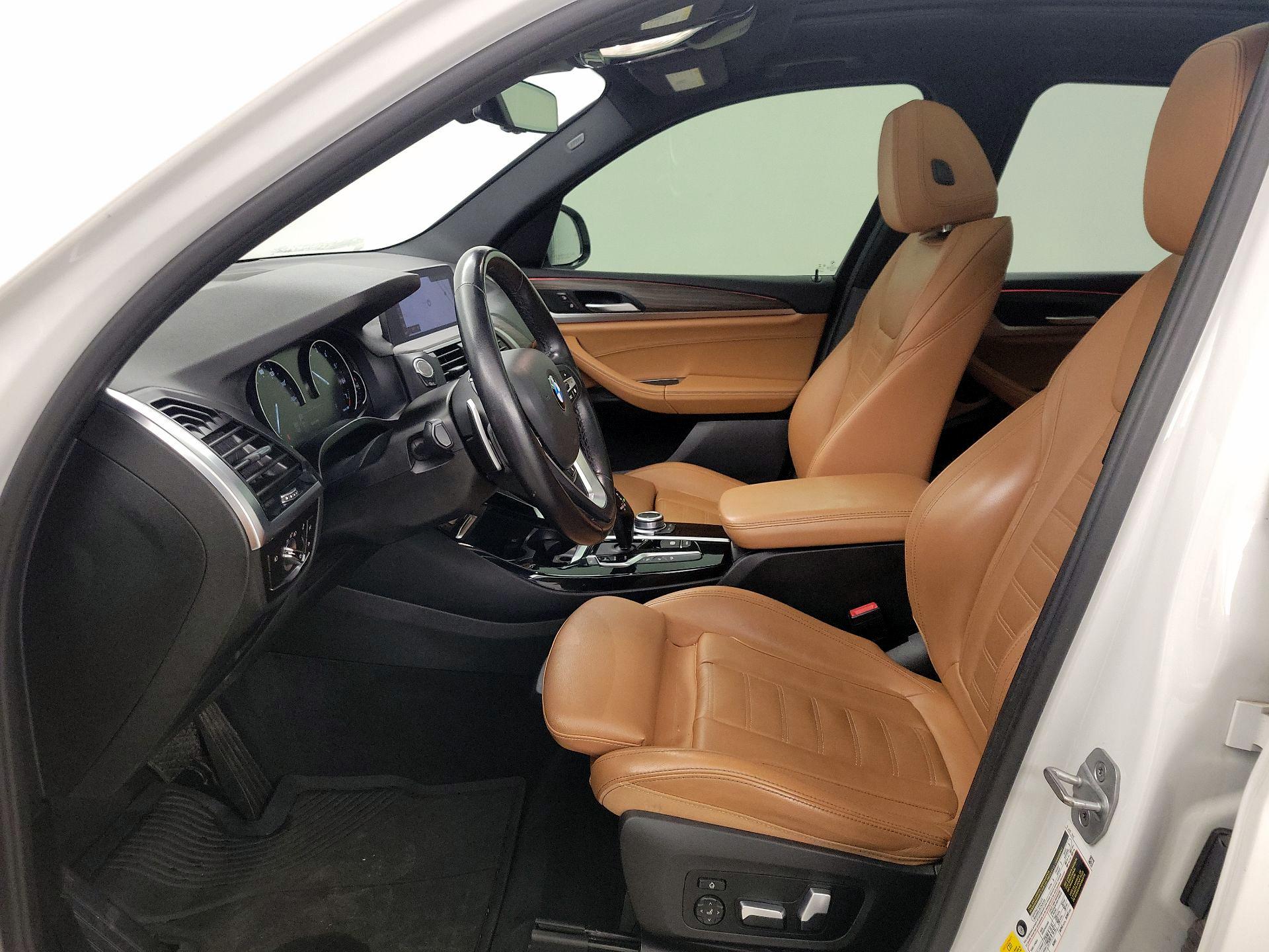 Thumbnail: 2021 BMW X3 - 11