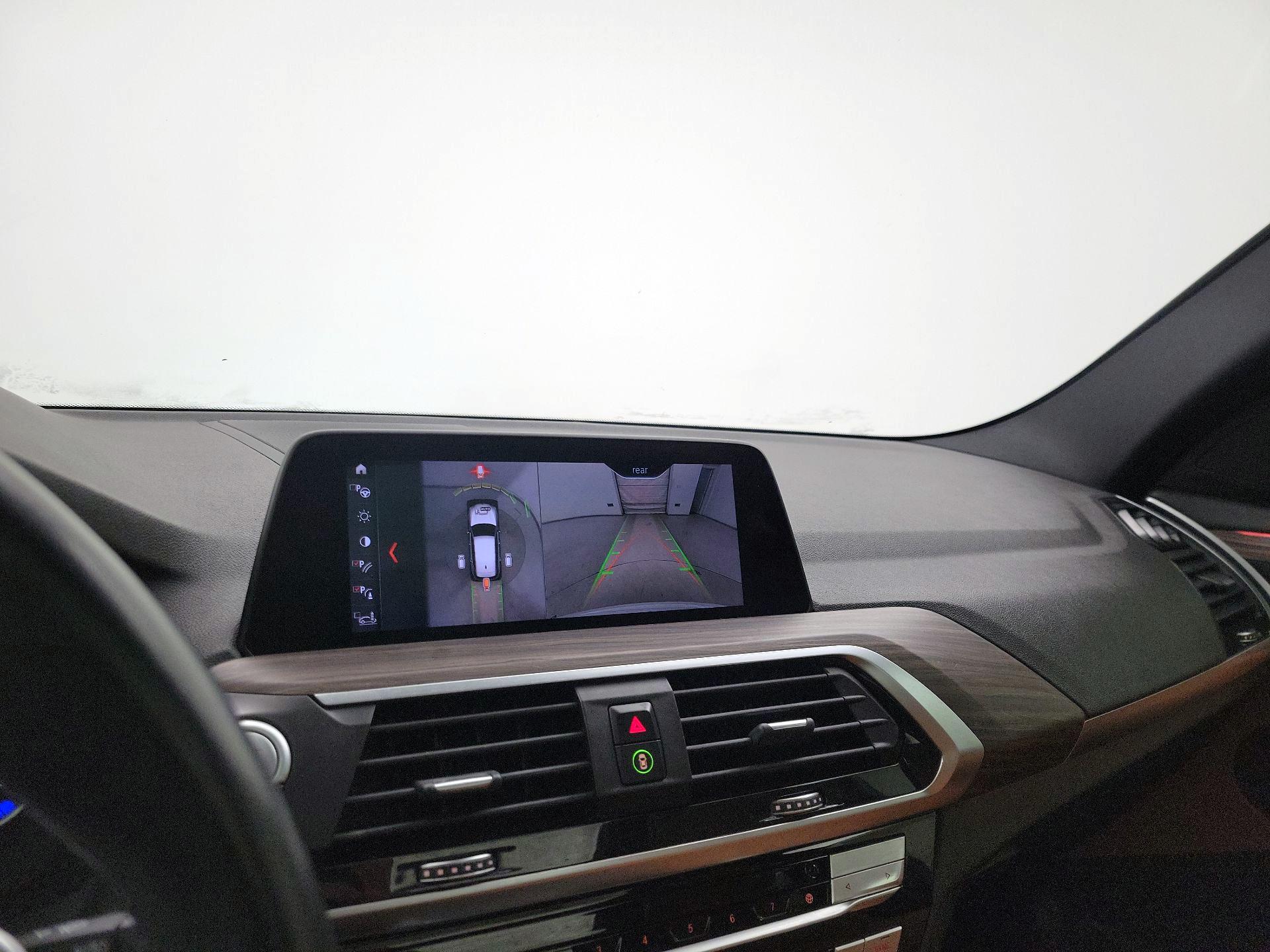 Thumbnail: 2021 BMW X3 - 15