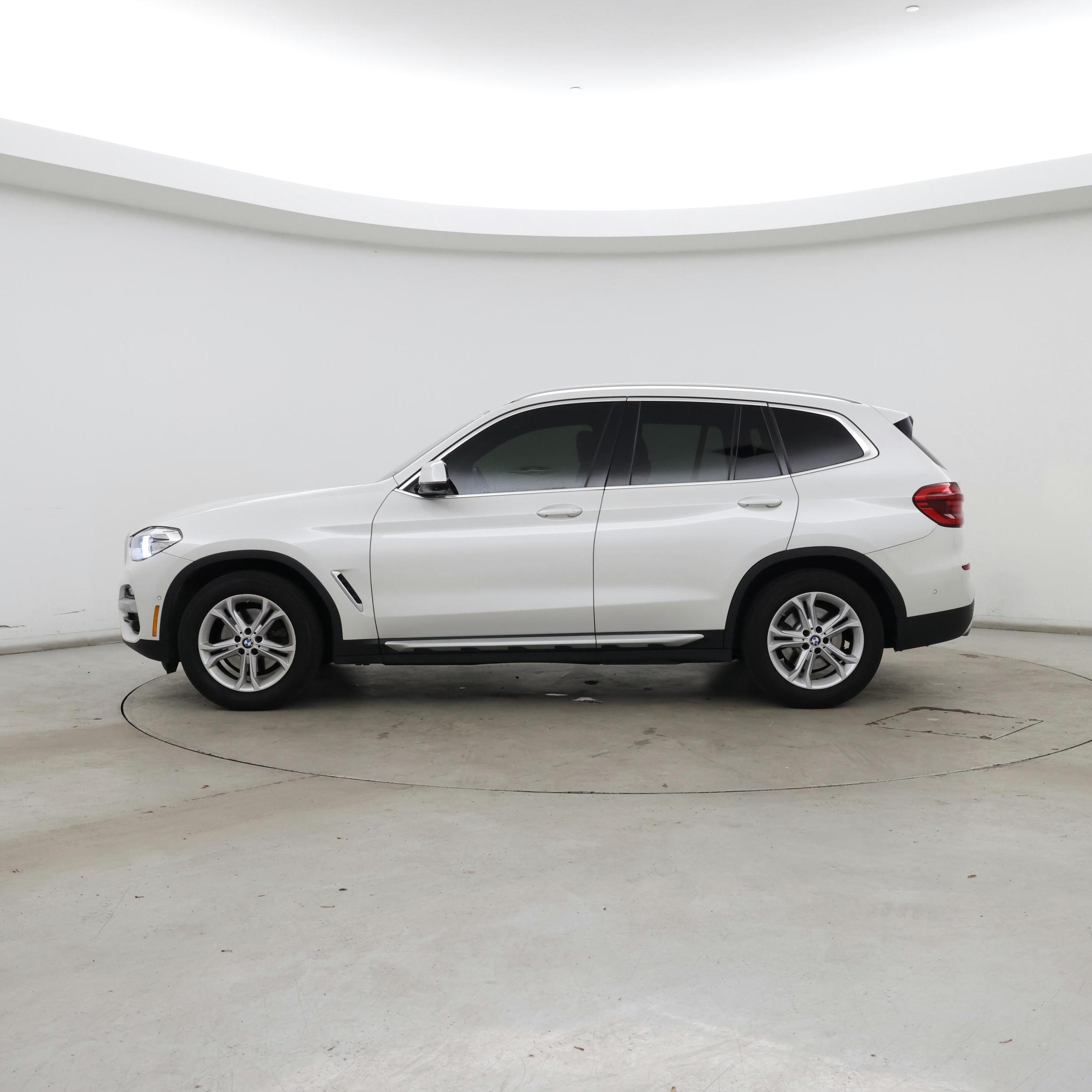 Thumbnail: 2021 BMW X3 - 3