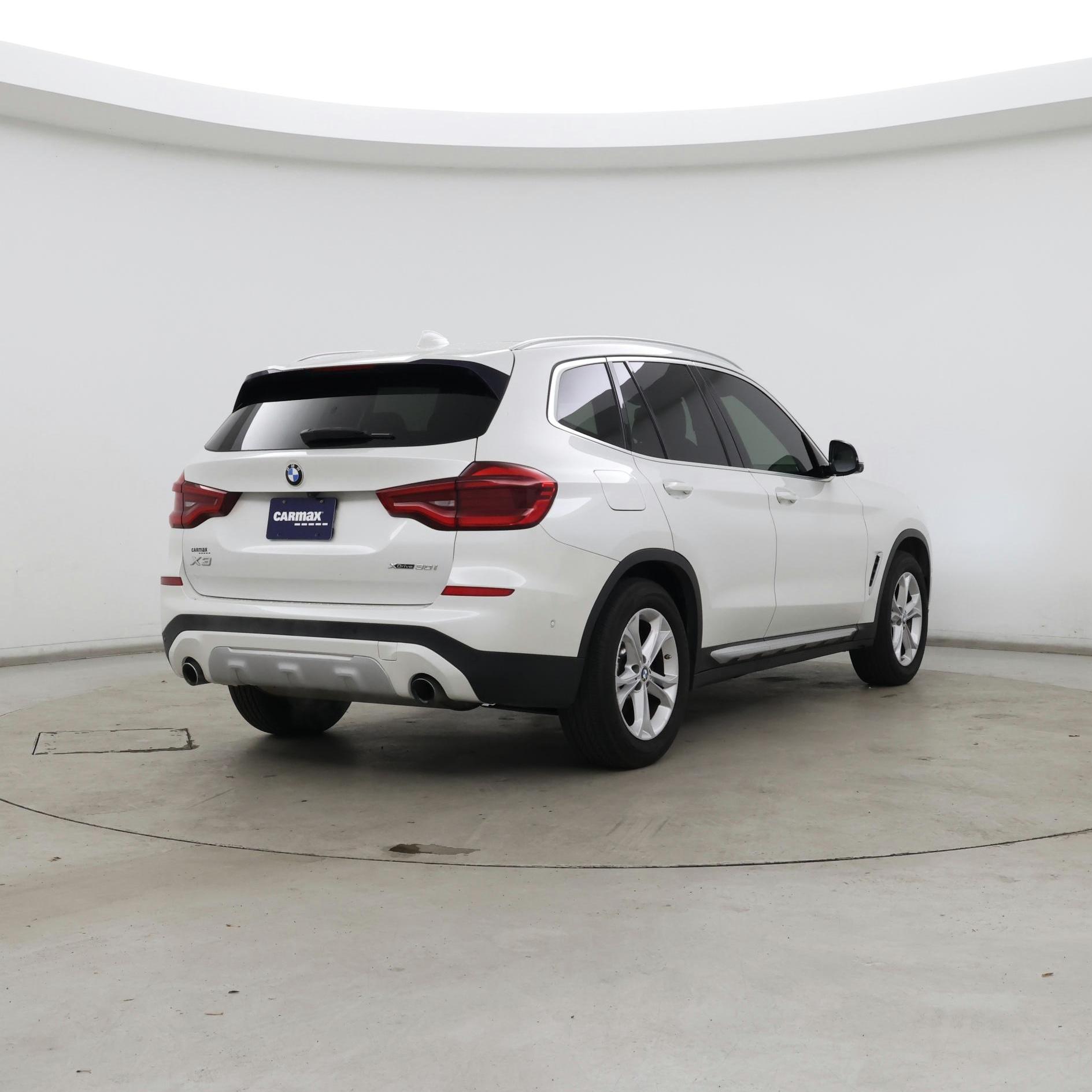 Thumbnail: 2021 BMW X3 - 8