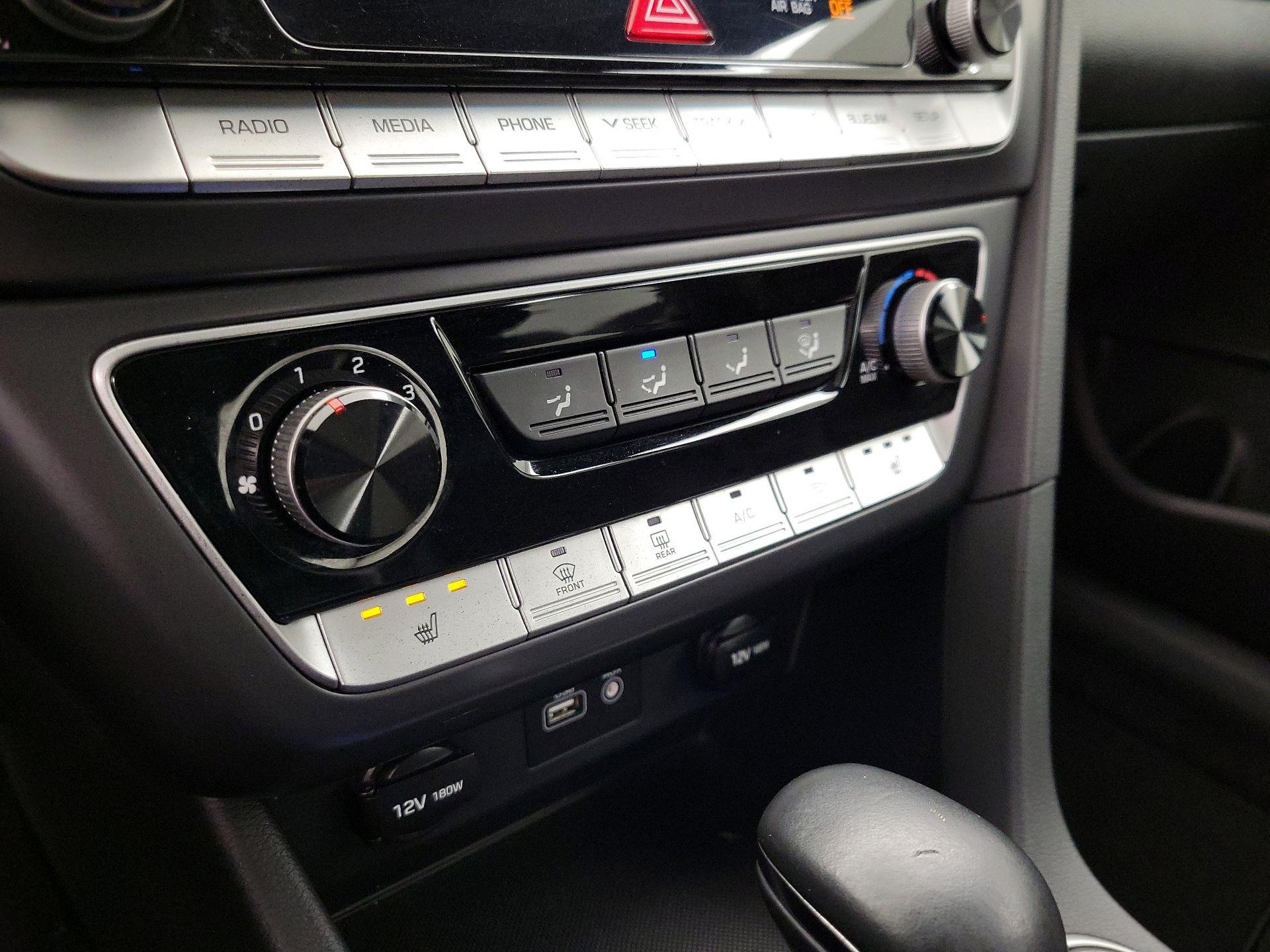 Thumbnail: 2018 Hyundai Sonata - 16