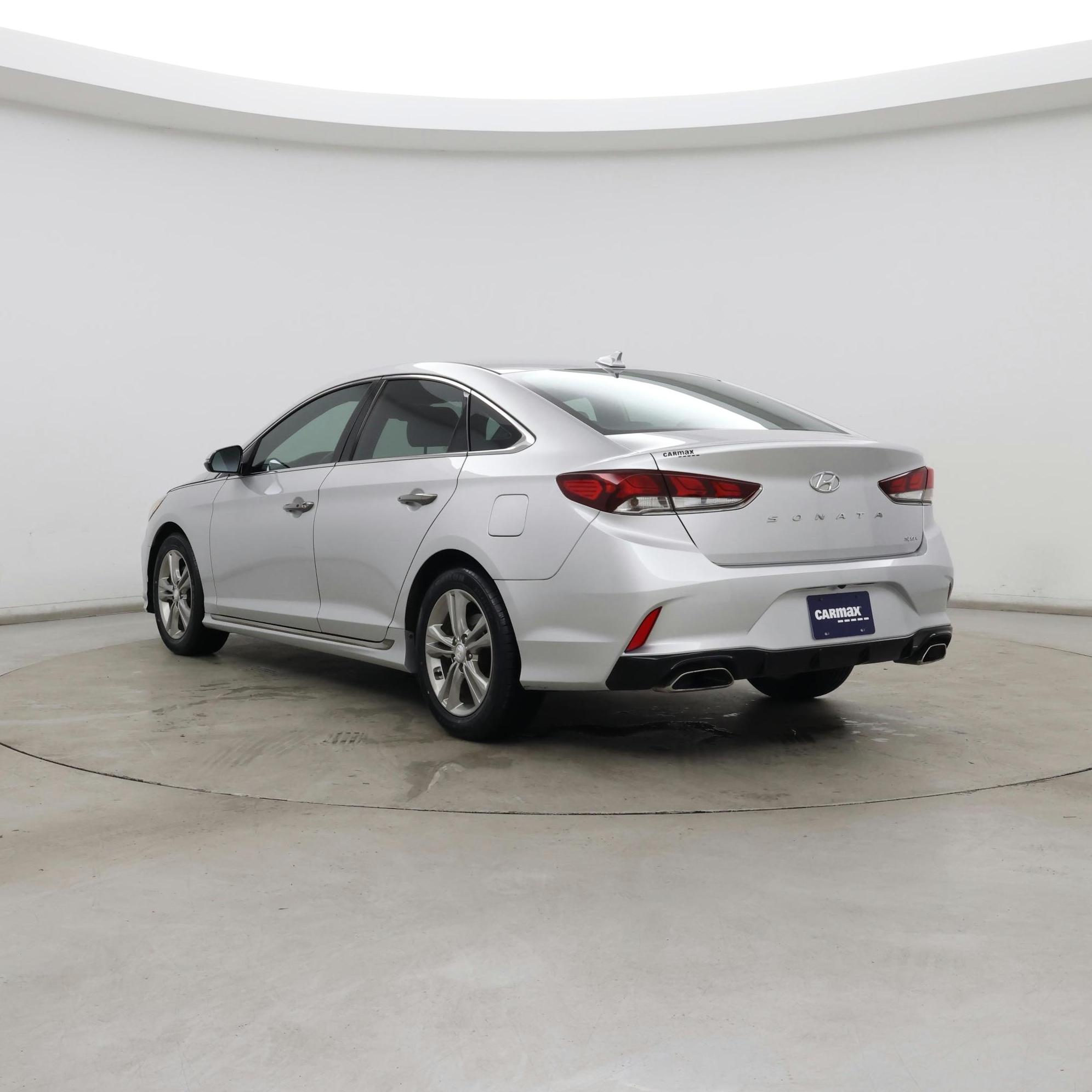 Thumbnail: 2018 Hyundai Sonata - 2