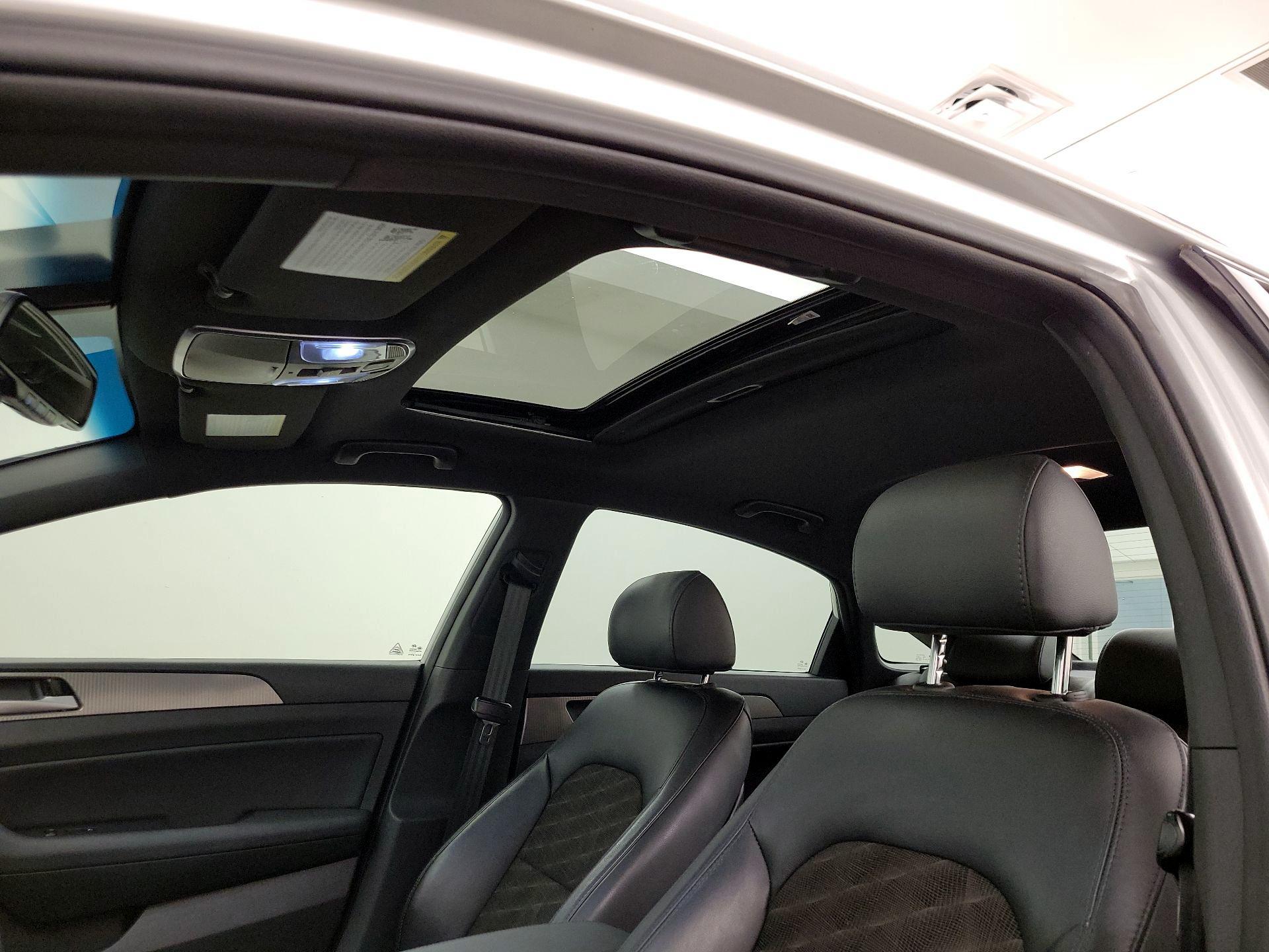 Thumbnail: 2018 Hyundai Sonata - 19