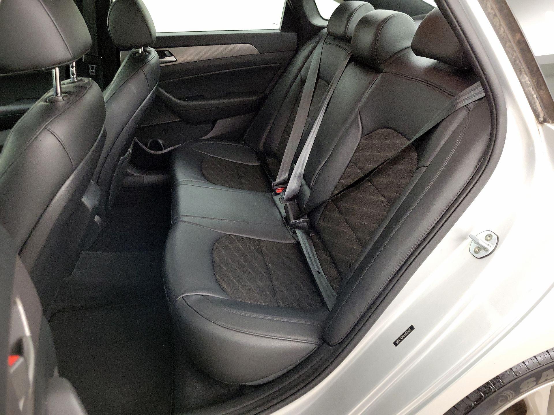 Thumbnail: 2018 Hyundai Sonata - 20