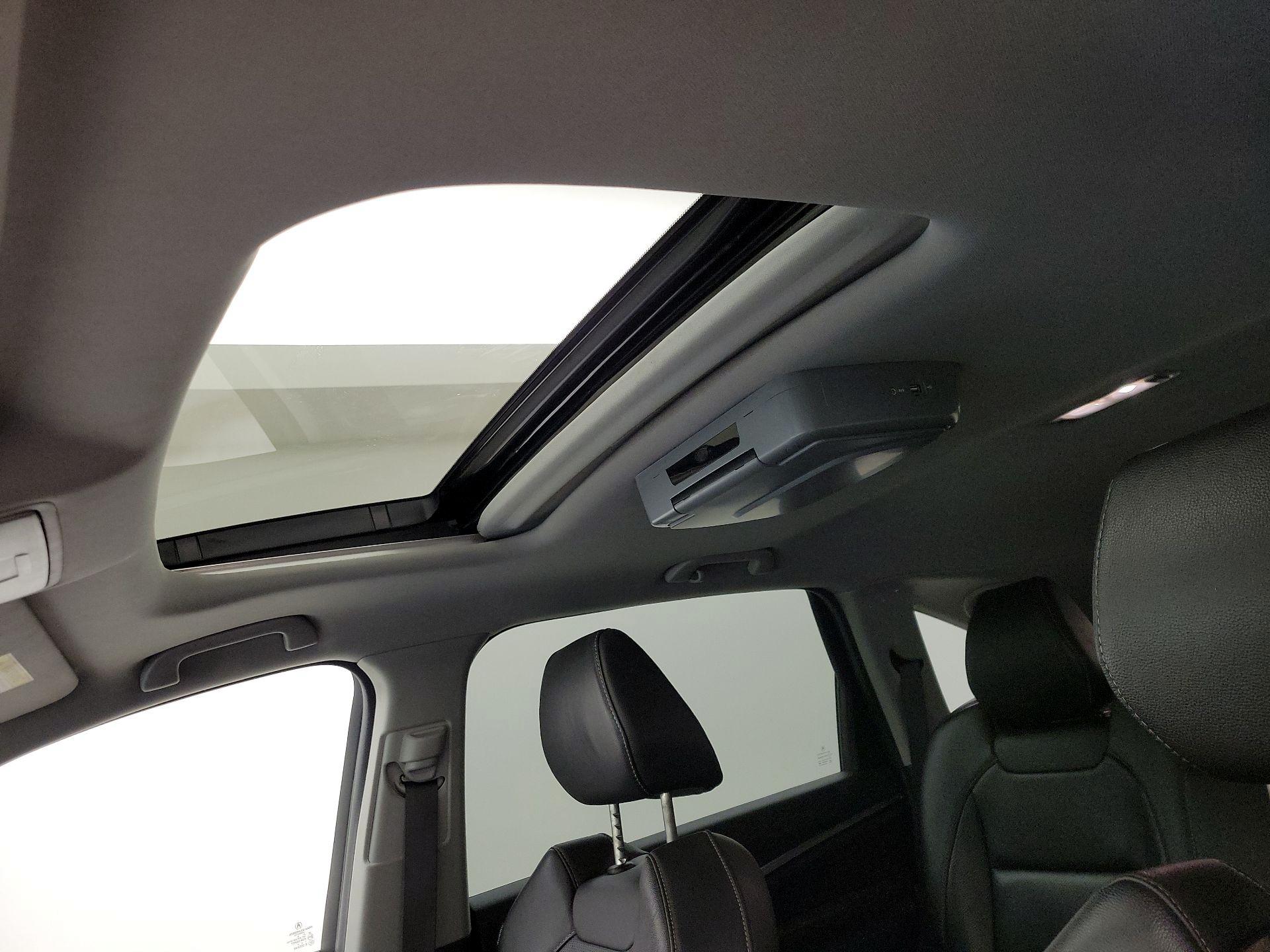 Thumbnail: 2019 Acura MDX - 20