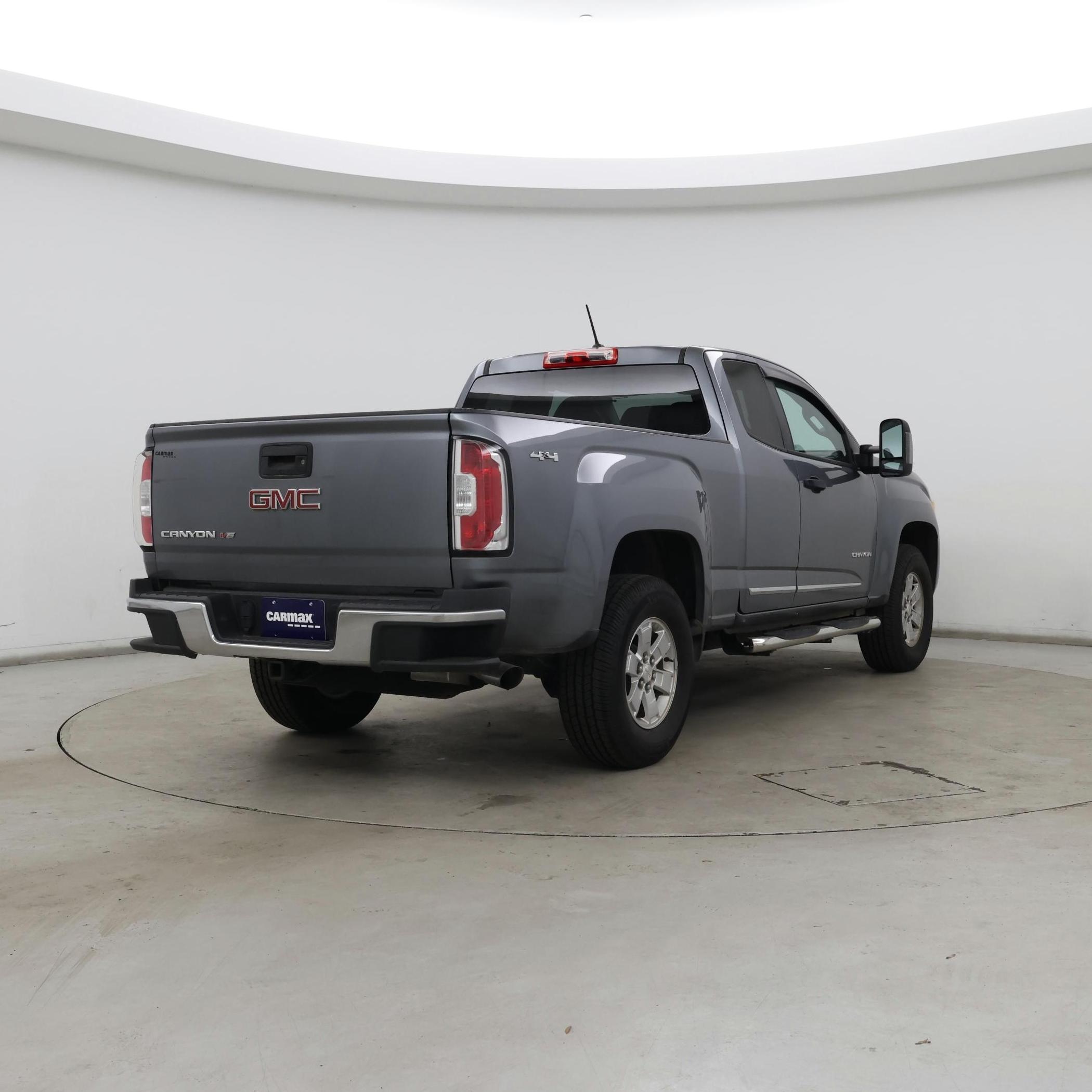 Thumbnail: 2018 GMC Canyon - 8