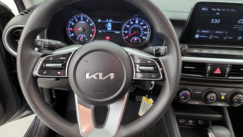 2023 Kia Forte LXS 10