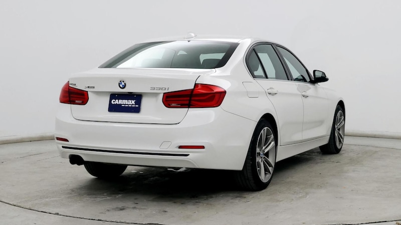 2018 BMW 3 Series 330xi 5