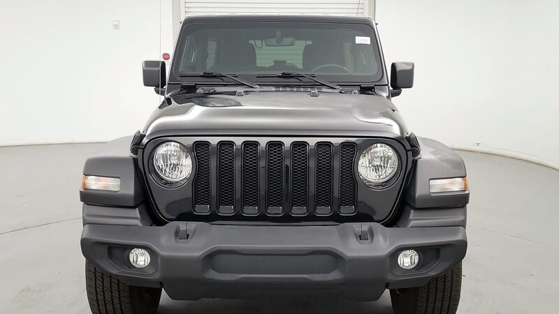 2022 Jeep Wrangler Unlimited Altitude 2