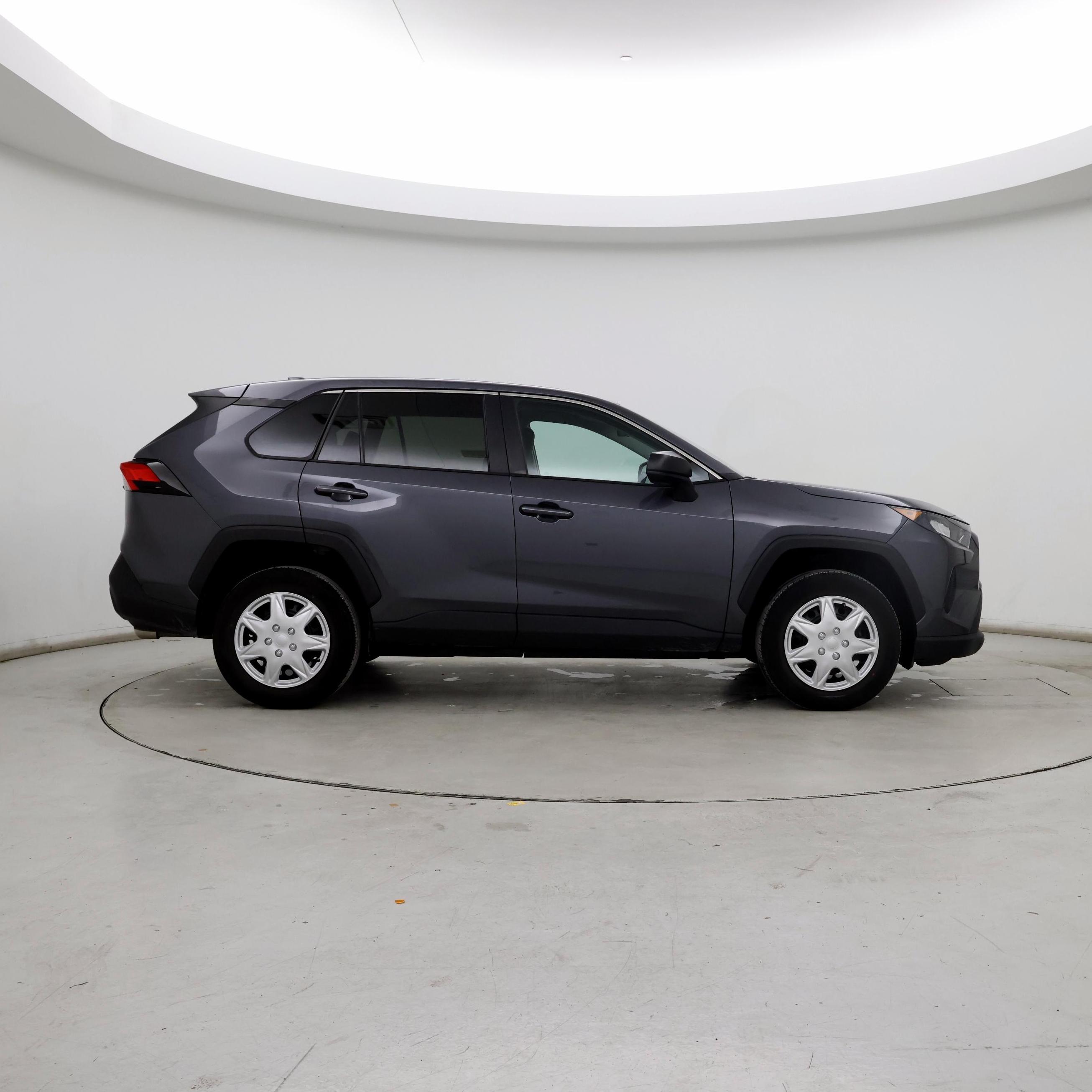 Thumbnail: 2022 Toyota RAV4 - 7