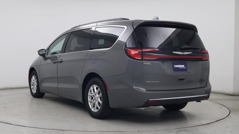 2022 Chrysler Pacifica Touring L 2