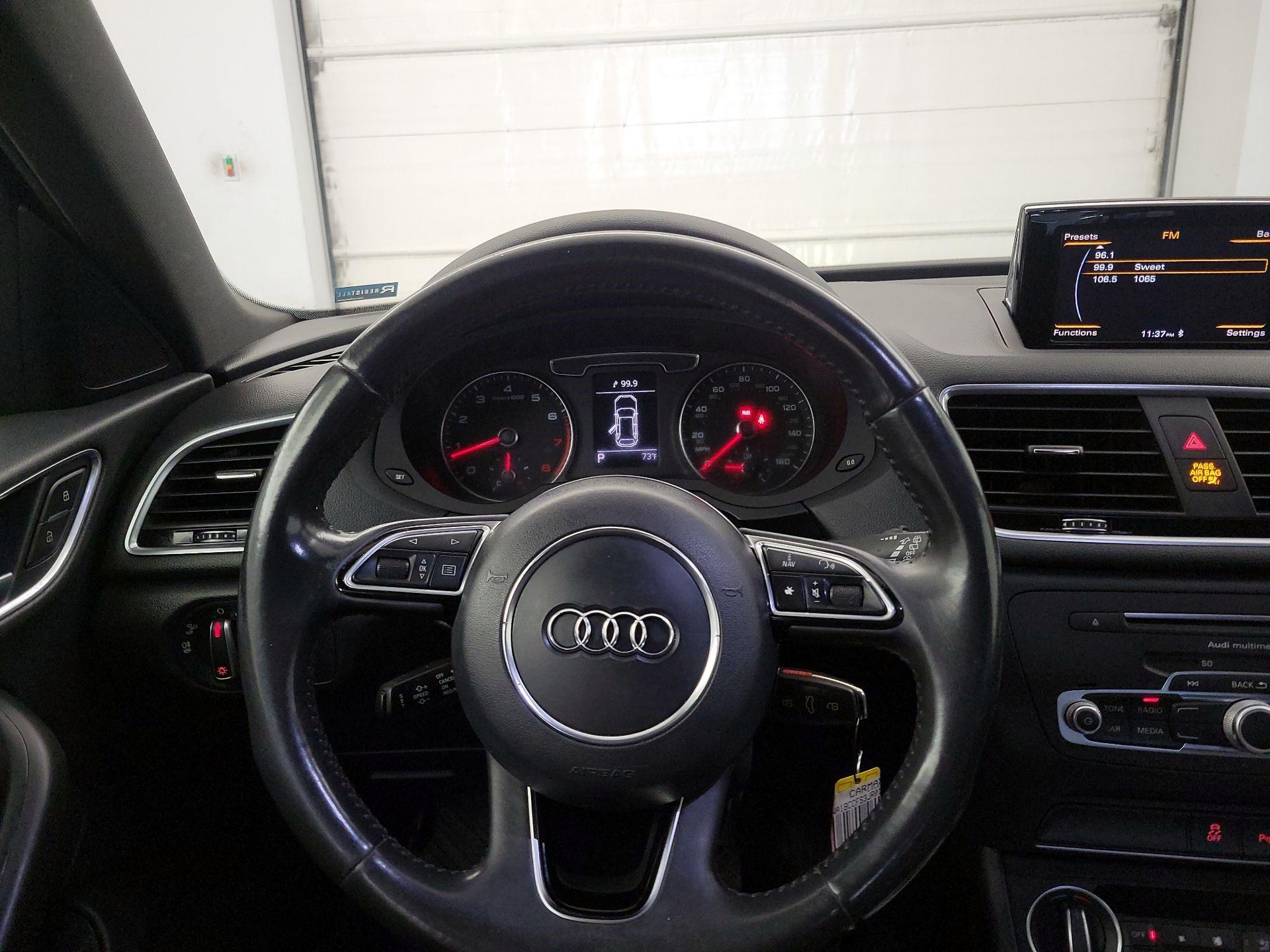 Thumbnail: 2018 Audi Q3 - 10