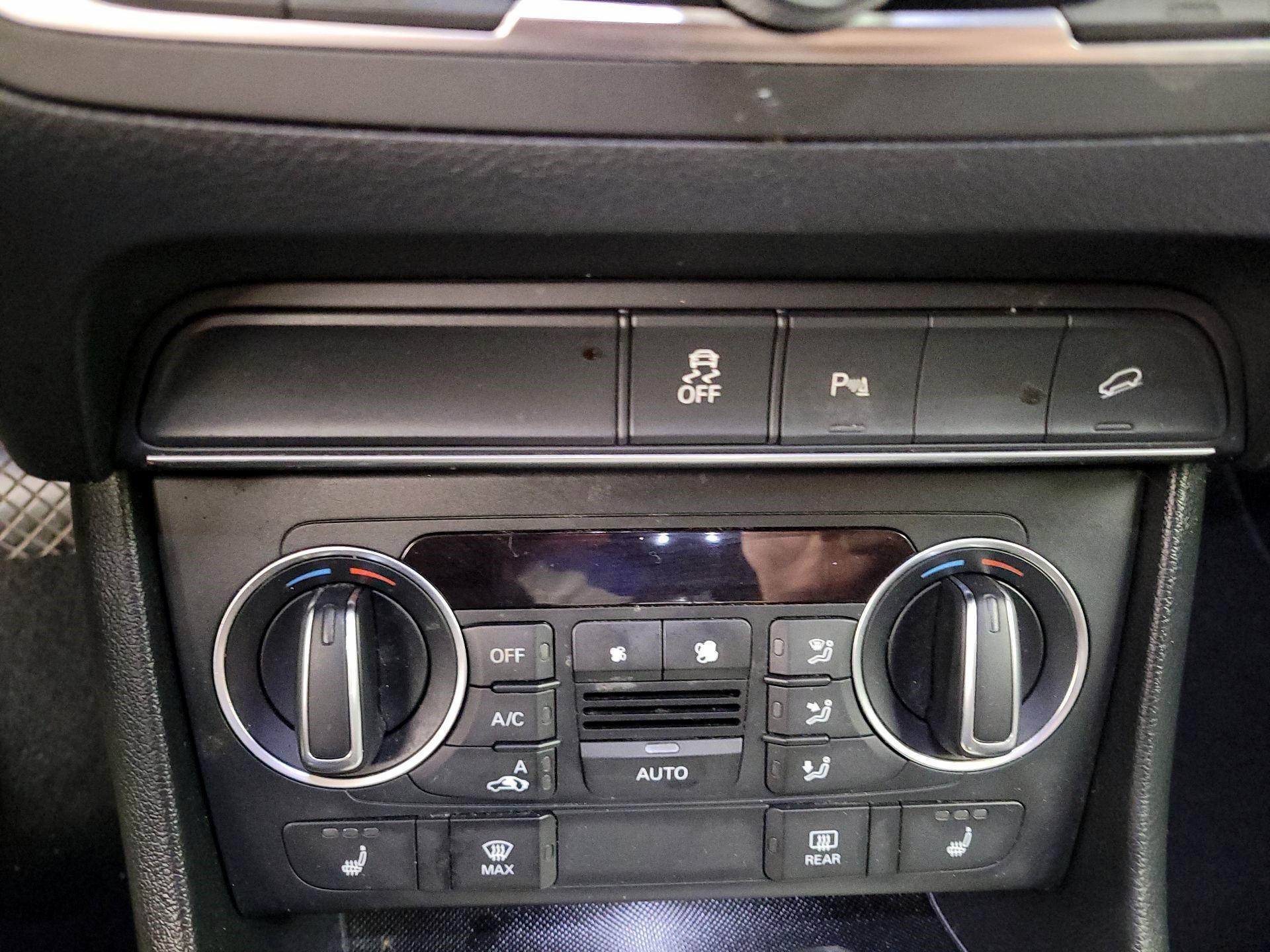 Thumbnail: 2018 Audi Q3 - 16