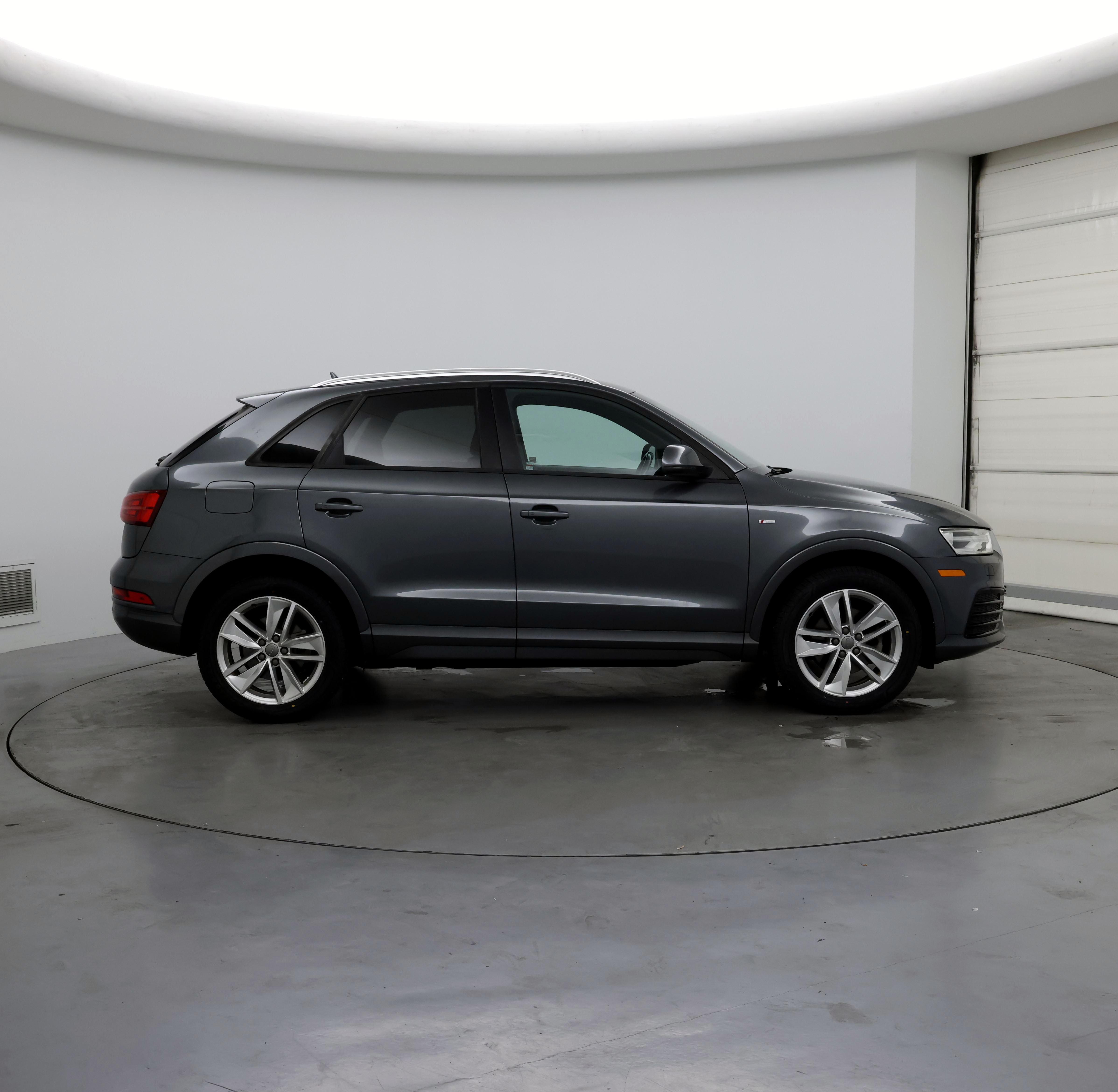 Thumbnail: 2018 Audi Q3 - 7