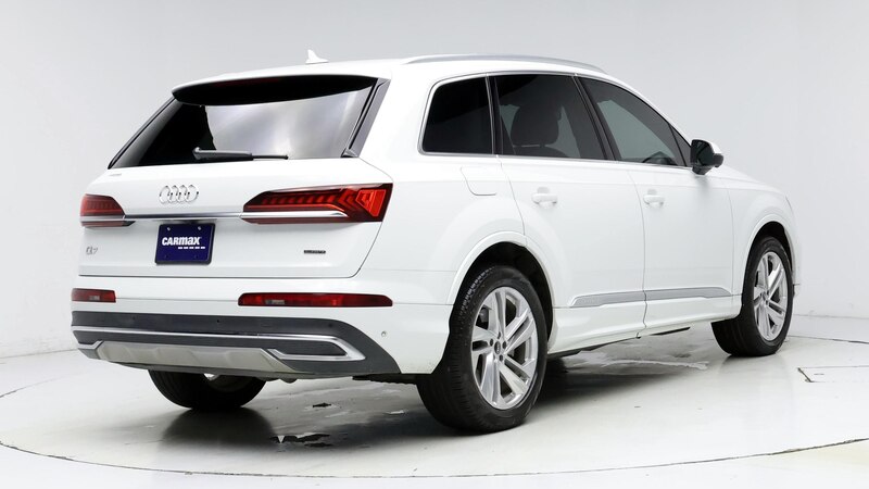 2022 Audi Q7 Premium Plus 8