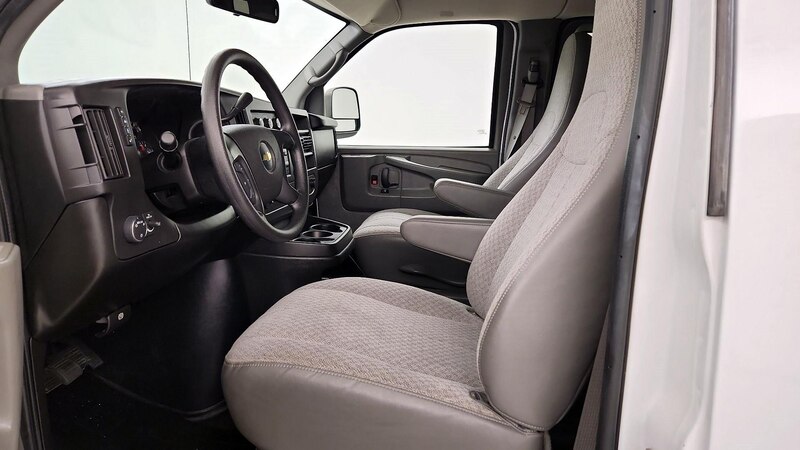 2014 Chevrolet Express 1500 LS 11