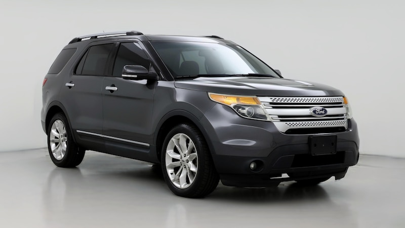 2015 Ford Explorer XLT Hero Image