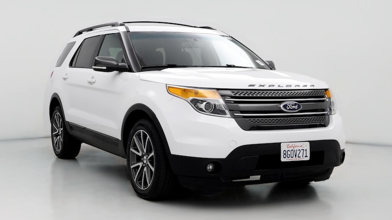 2015 Ford Explorer XLT Hero Image