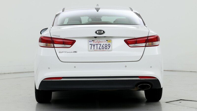 2016 Kia Optima LX 6