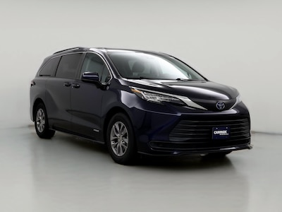 2021 Toyota Sienna LE -
                Woodbridge, VA