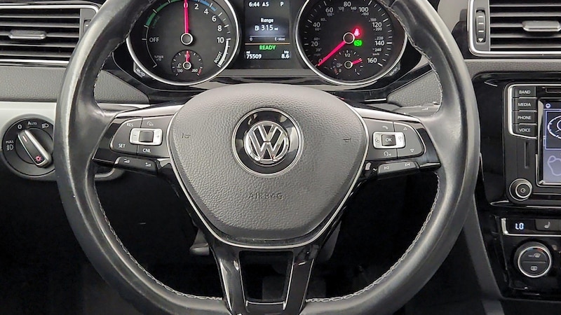 2016 Volkswagen Jetta SEL 10