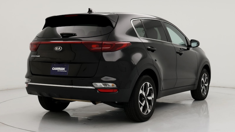 2022 Kia Sportage LX 8