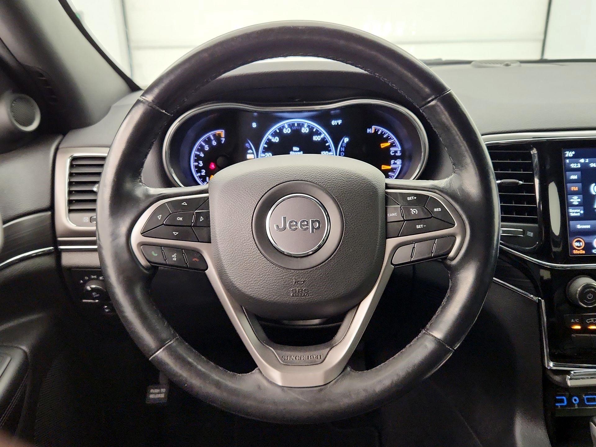 Thumbnail: 2020 Jeep Grand Cherokee - 10