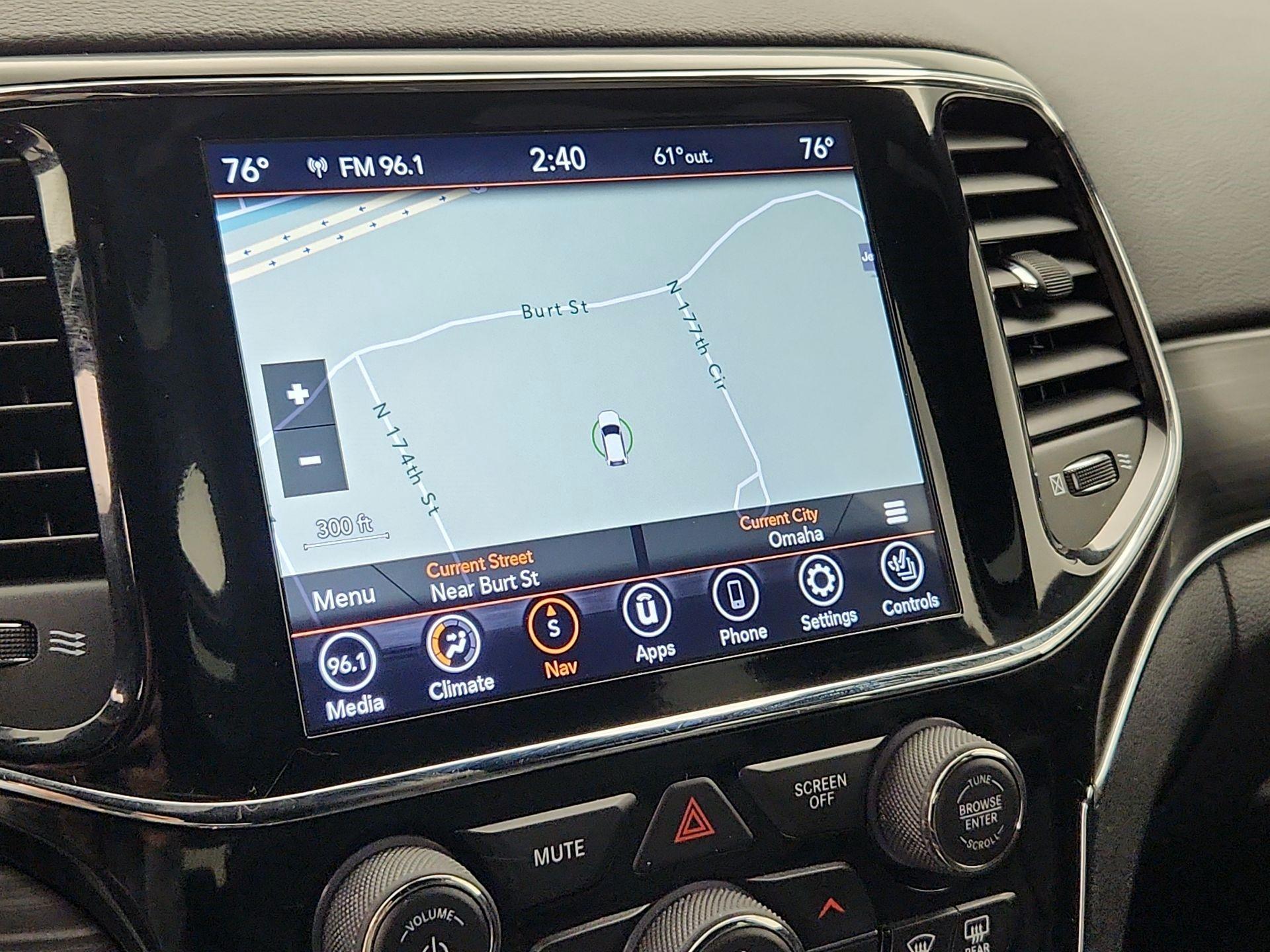 Thumbnail: 2020 Jeep Grand Cherokee - 14