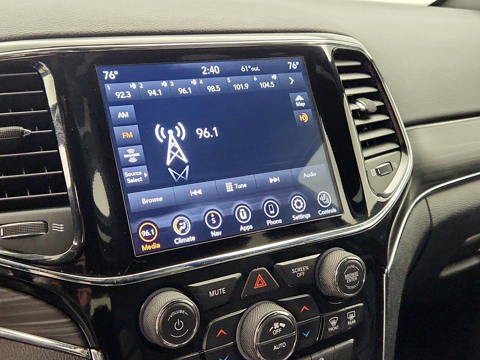 Thumbnail: 2020 Jeep Grand Cherokee - 16