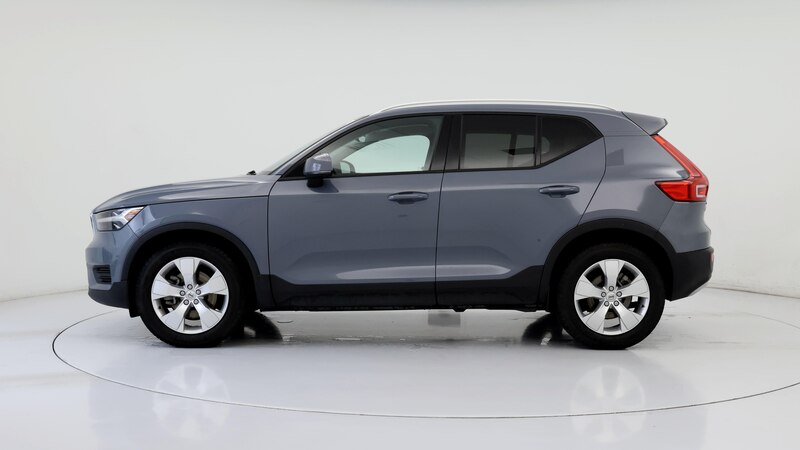 2020 Volvo XC40 T4 Momentum 3