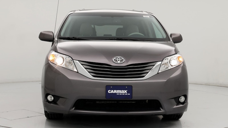 2014 Toyota Sienna XLE 5