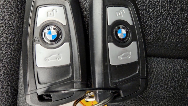 2015 BMW 3 Series 320i 24