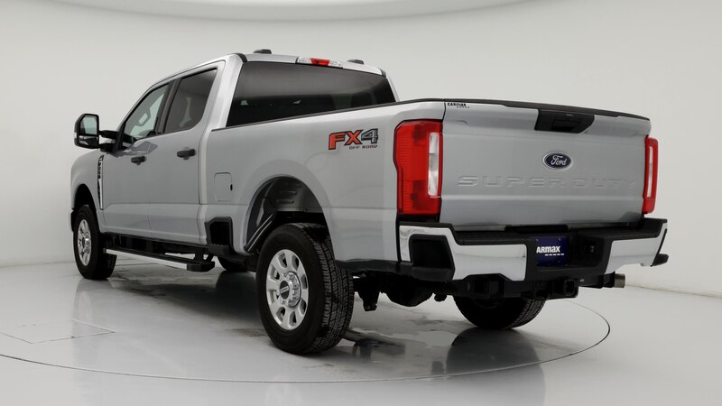 2024 Ford F-250 XLT 2