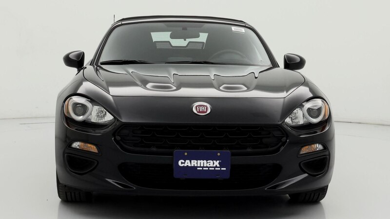 2017 Fiat 124 Spider Classica 5