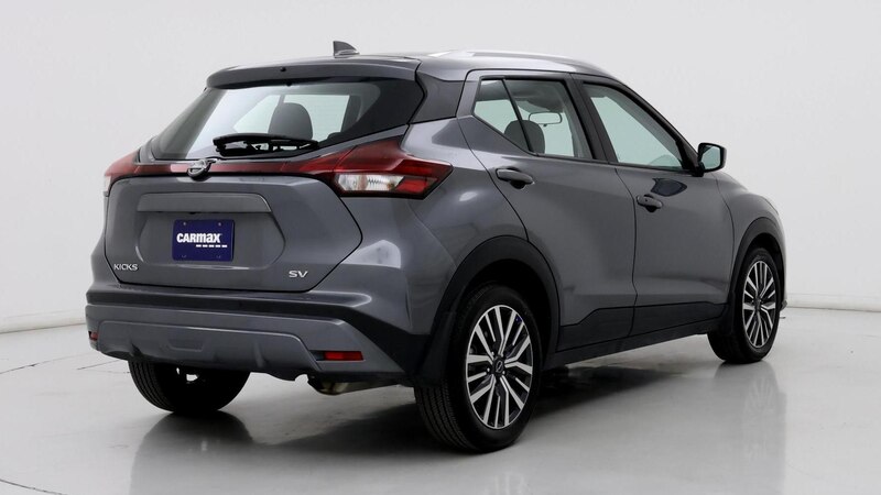 2023 Nissan Kicks SV 8