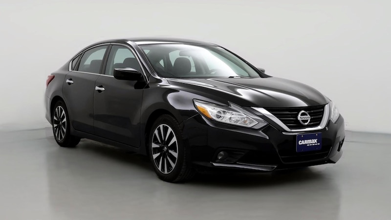 2018 Nissan Altima SV Hero Image