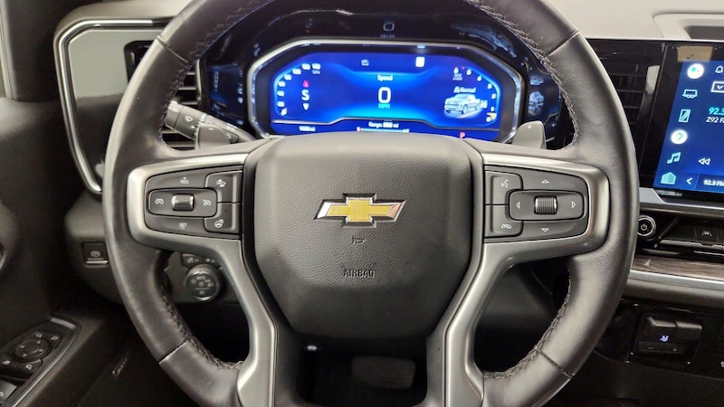2022 Chevrolet Silverado 1500 LTZ 10