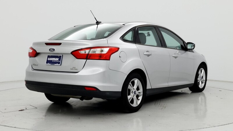 2013 Ford Focus SE 8