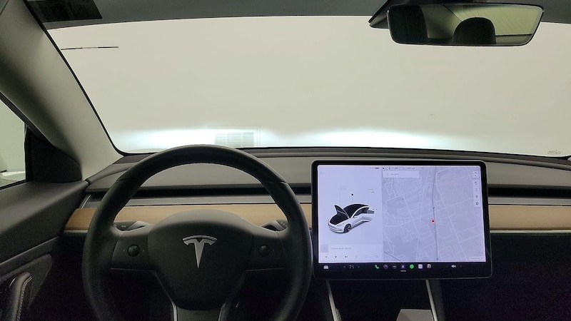 2019 Tesla Model 3 Long Range 10