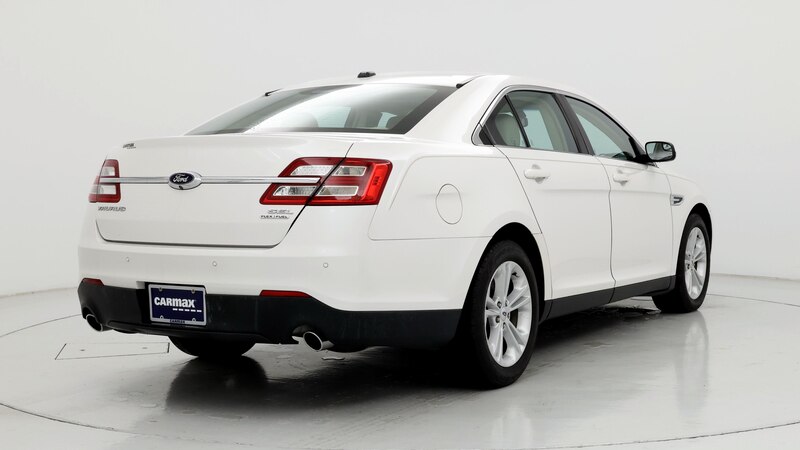 2014 Ford Taurus SEL 8